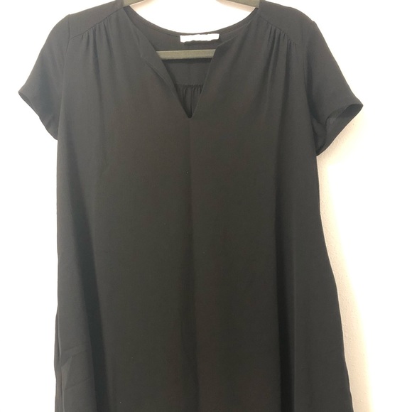 Black Lush shift dress with pockets great for work - Picture 2 of 2